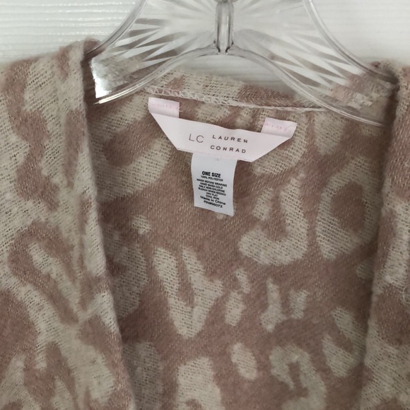 Lauren Conrad Leopard Poncho, One Size - Picture 2 of 4